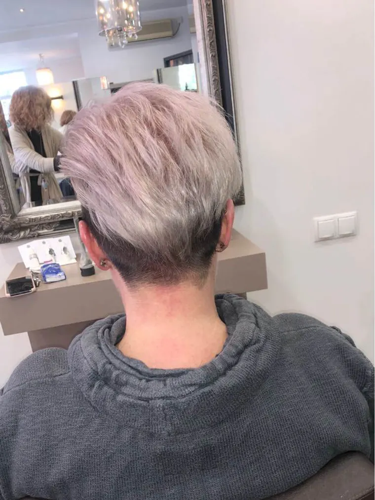 Arbeit aus dem Salon Mon Coiffeur, Nummer 6