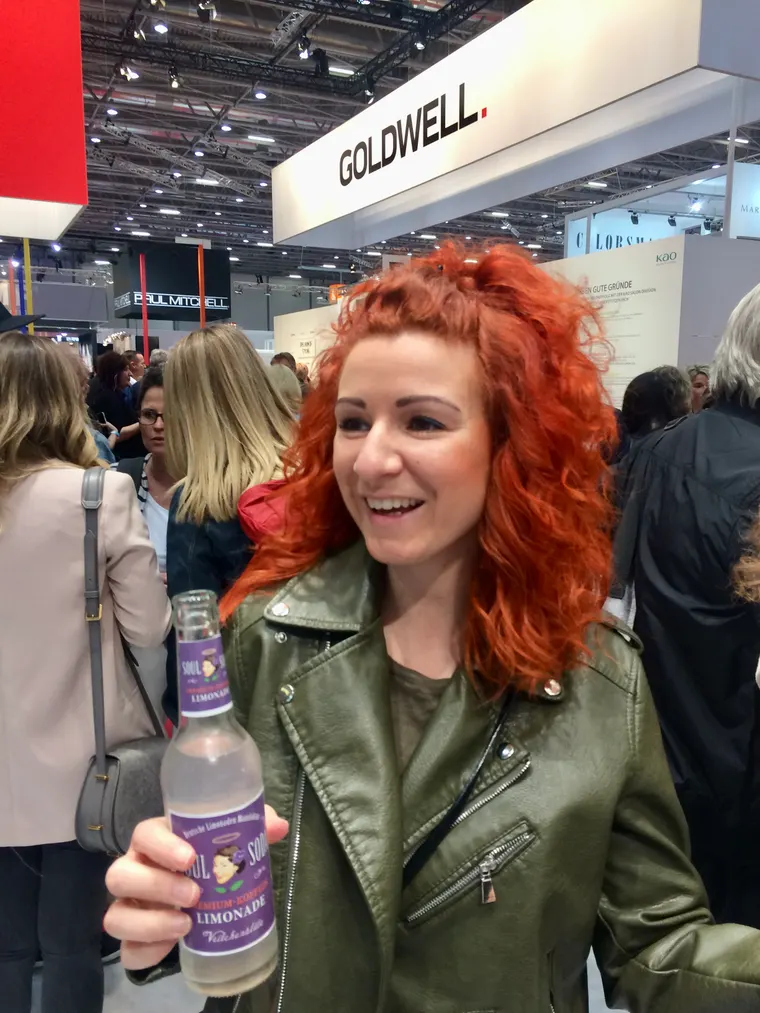 Arbeit aus dem Salon Mon Coiffeur, Nummer 38