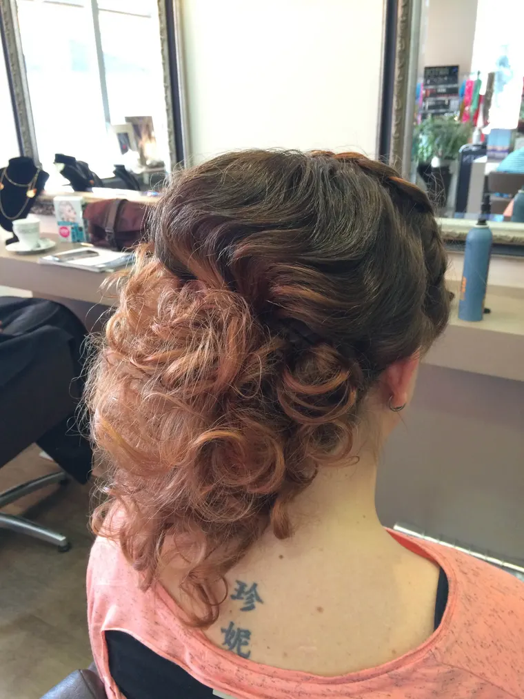 Arbeit aus dem Salon Mon Coiffeur, Nummer 49