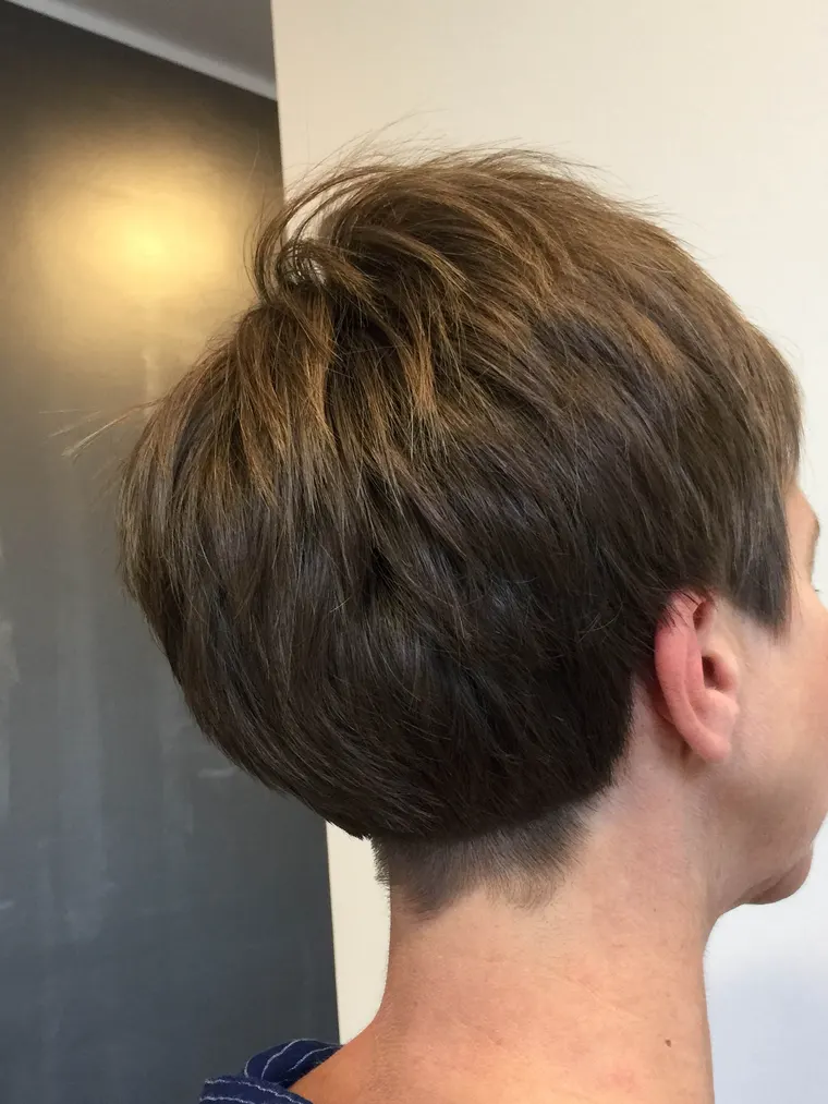 Arbeit aus dem Salon Mon Coiffeur, Nummer 50